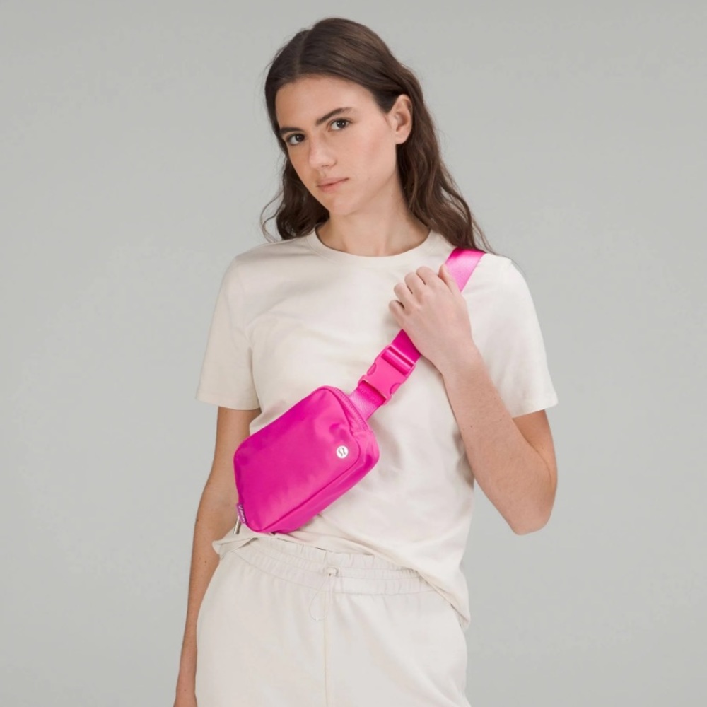 Brand new NWT sonic pink lululemon everywhere belt bag